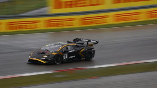 Black and Gold Lamborghini Super Trofeo Racing Car 4K Wallpaper