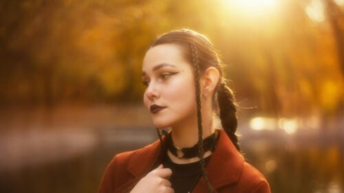 Aesthetic Gothic Girl in Autumn Sunset Desktop Wallpaper