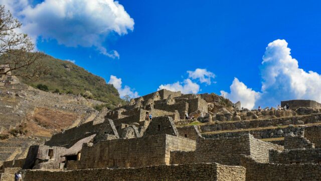 Majestic Machu Picchu Ancient Incan Ruins 4K PC Wallpaper