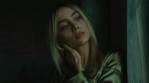 Portrait of a Blonde Woman in Green Silk 4K Desktop Wallpaper