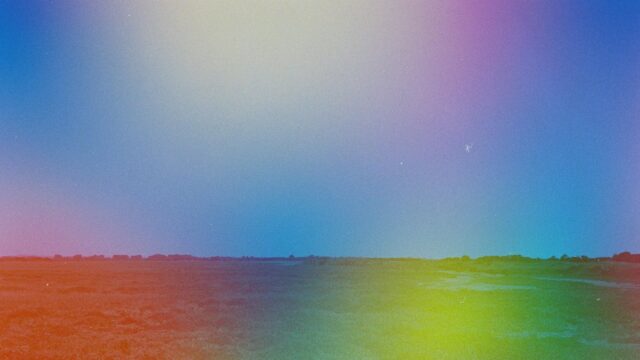 Ethereal Gradient Horizon Landscape 4K Desktop Wallpaper