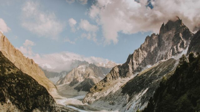 Majestic Mont Blanc Glacier Peaks and Alpine Valley 4K Wallpaper
