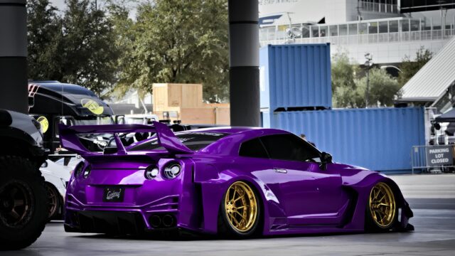 Modified Purple Nissan GT-R Widebody with Gold Wheels 4K Wallpaper