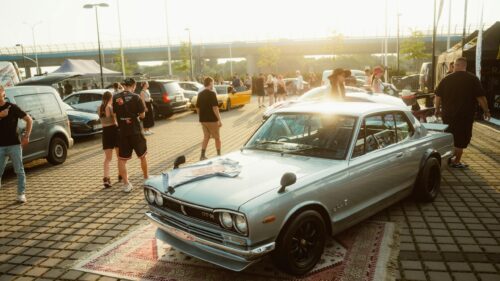Vintage Nissan Skyline GT-R Hakosuka at Car Meet 4K Wallpaper