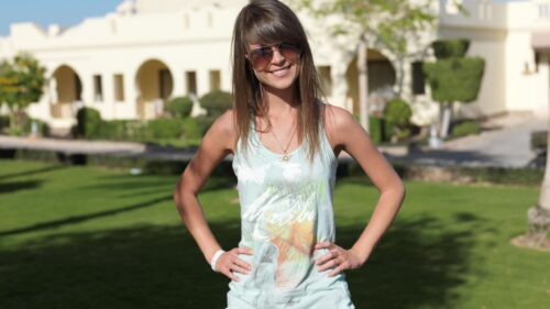 Smiling Woman in Malibu Tank Top Summer Vacation Desktop Wallpaper