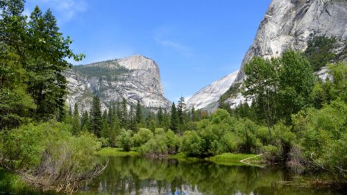Stunning Yosemite National Park Mountain Landscape Desktop Wallpaper