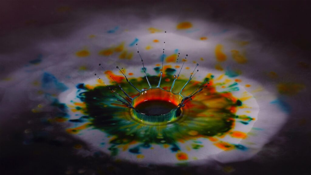 Vibrant Colorful Liquid Crown Splash Abstract Art 4K Wallpaper