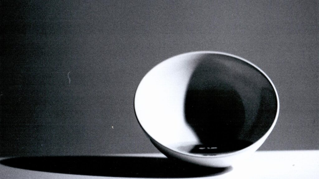 Minimalist Black and White Bowl Still Life Photography 4K Wallpaper