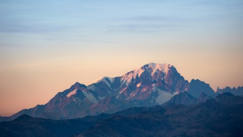 Stunning Mont Blanc Mountain Peak at Sunset 4K Desktop Wallpaper