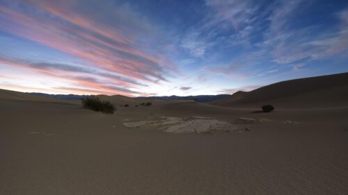 Stunning Desert Sunset Over Mesquite Flat Sand Dunes 4K Desktop Wallpaper