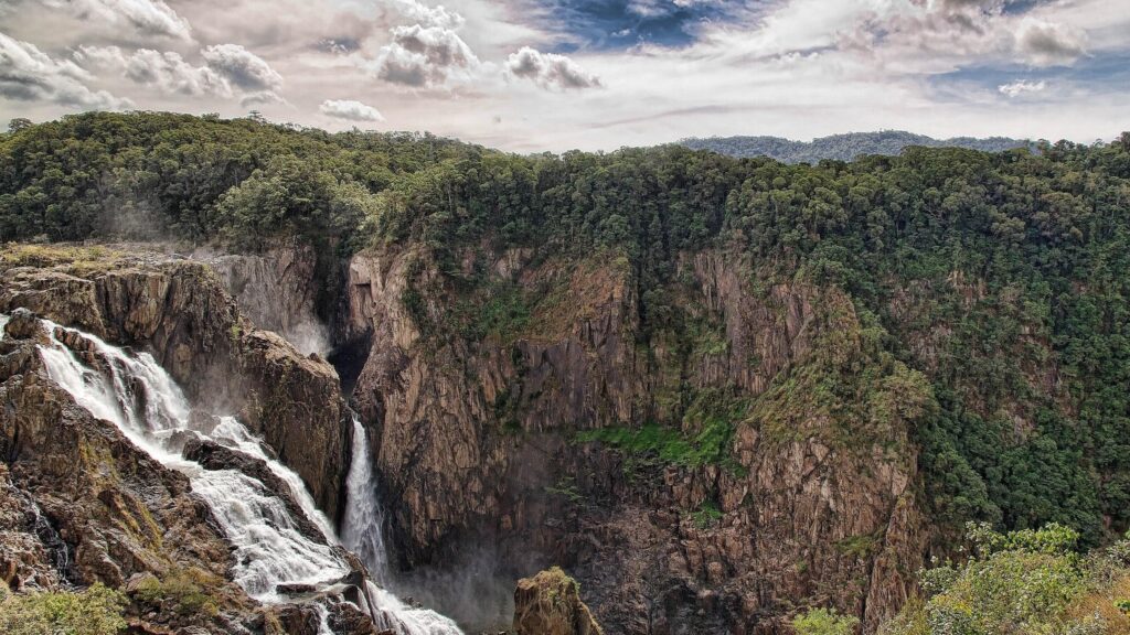 Majestic Barron Falls Tropical Rainforest Landscape 4K Desktop Wallpaper