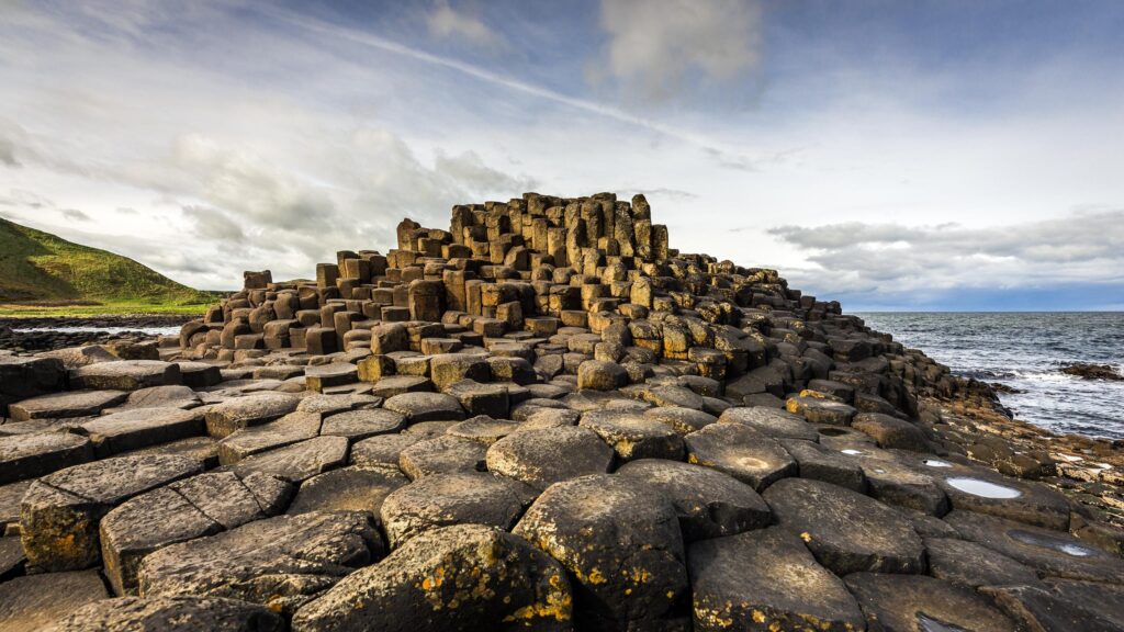 Majestic Basalt Columns of the Giant's Causeway Northern Ireland 4K Desktop Wallpaper