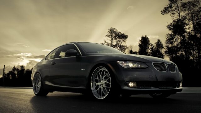 Stunning Black BMW E92 Coupe with Custom Wheels 4K Desktop Wallpaper