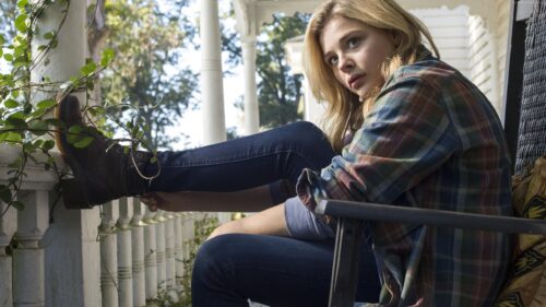 Chloë Grace Moretz Resting on Porch Chair 4K Desktop Wallpaper