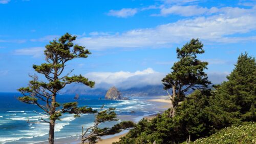Stunning Haystack Rock and Cannon Beach Oregon Coastal Scenery Desktop Wallpaper