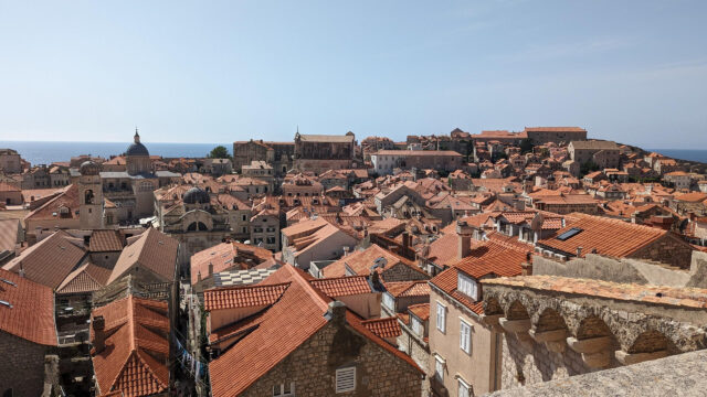 Stunning Aerial View of Dubrovnik Old Town Terracotta Roofs Desktop Wallpaper