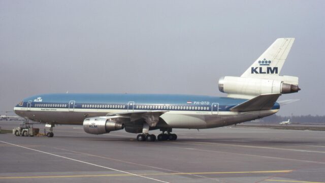 Classic KLM McDonnell Douglas DC-10 Jet Airliner Tarmac View 4K Wallpaper