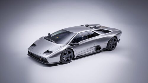 Restomod Eccentrica Lamborghini Diablo Silver Supercar 4K Desktop Wallpaper