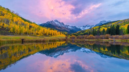 Stunning Autumn Mountain Landscape with Reflective Lake Desktop Wallpaper