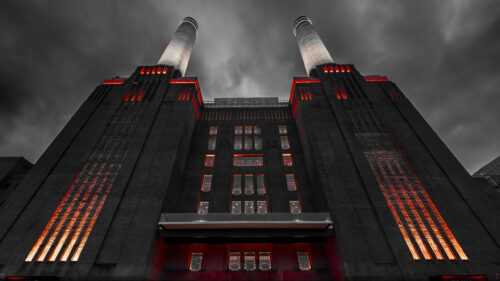Dramatic Battersea Power Station Night Architecture 4K Wallpaper