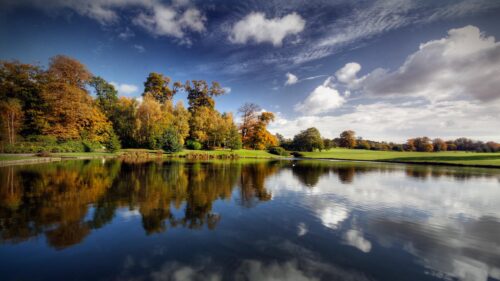 Stunning Autumn Landscape with Lake Reflections 4K Desktop Wallpaper