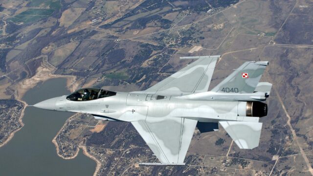 Polish Air Force F-16 Fighting Falcon Jet In Flight Desktop Wallpaper