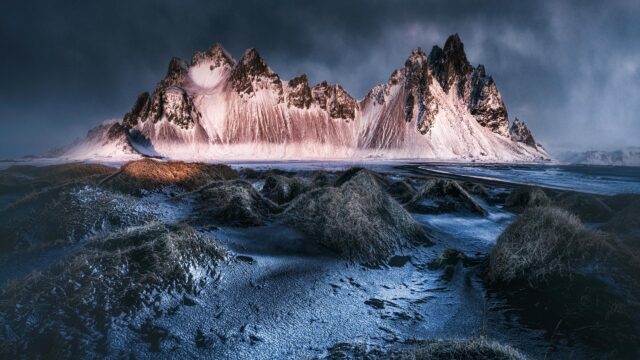 Stunning Vestrahorn Mountain at Sunset in Iceland 4K Desktop Wallpaper