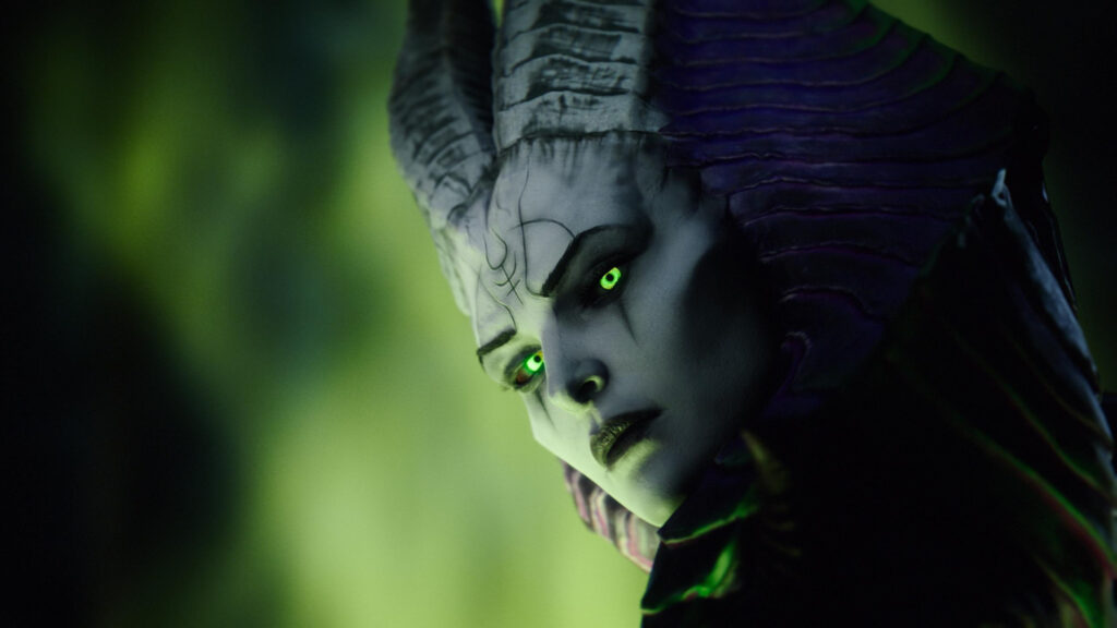 Lilith Diablo IV Demon Queen Glowing Green Eyes 4K Desktop Wallpaper