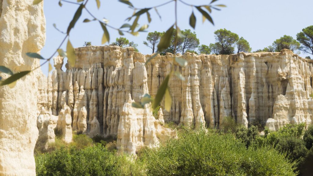 Stunning Orgues d'Ille-sur-Tet Geological Formation 4K Desktop Wallpaper