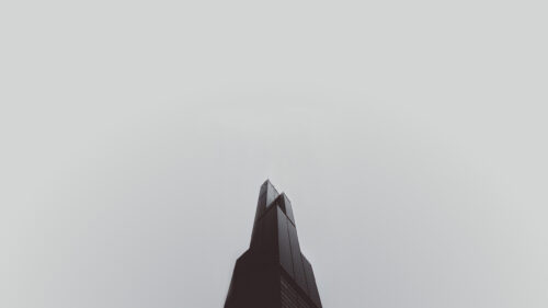 Minimalist Willis Tower Chicago Skyscraper Silhouette 4K Desktop Wallpaper