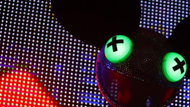 Deadmau5 Iconic Helmet LED Stage Lighting 4K Desktop Wallpaper