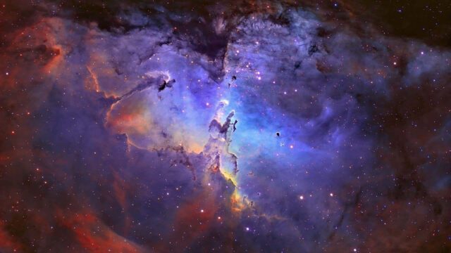 The Pillars of Creation Nebula 4K Desktop Wallpaper