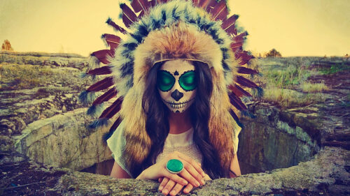 Ethereal Sugar Skull Woman in Headdress 4K Desktop Wallpaper