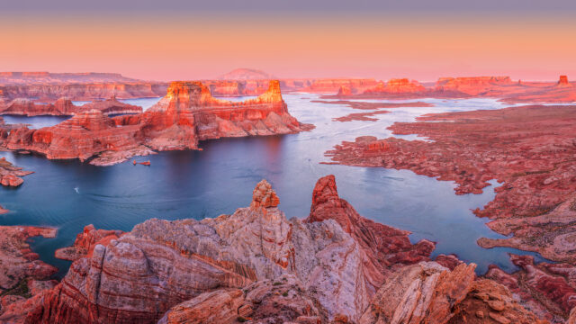 Stunning Lake Powell Sunset Panoramic Desktop Wallpaper