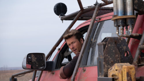 Glen Powell in Twisters 4K Desktop Wallpaper