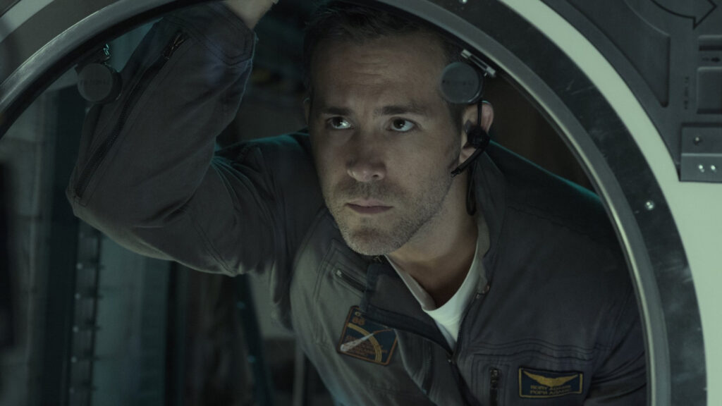 Ryan Reynolds in Life Movie Scene Desktop Wallpaper