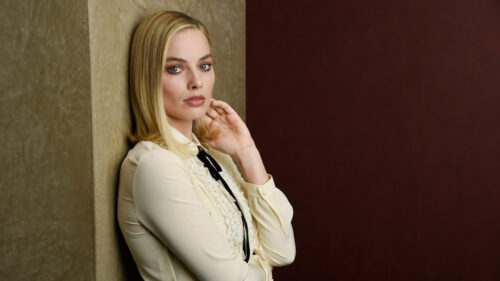 Elegant Margot Robbie Portrait Desktop Wallpaper