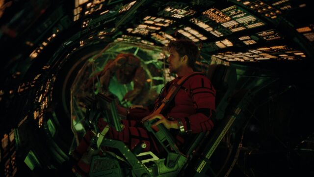 Ryan Gosling in The Martian Spaceship Scene Desktop Wallpaper