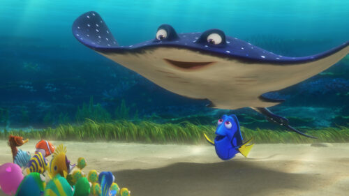 Mr. Ray and Dory Underwater Desktop Wallpaper