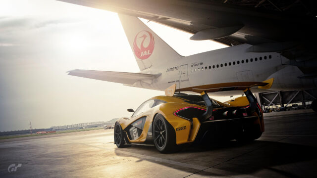 McLaren P1 GTR and JAL Boeing 777 Hangar Desktop Wallpaper