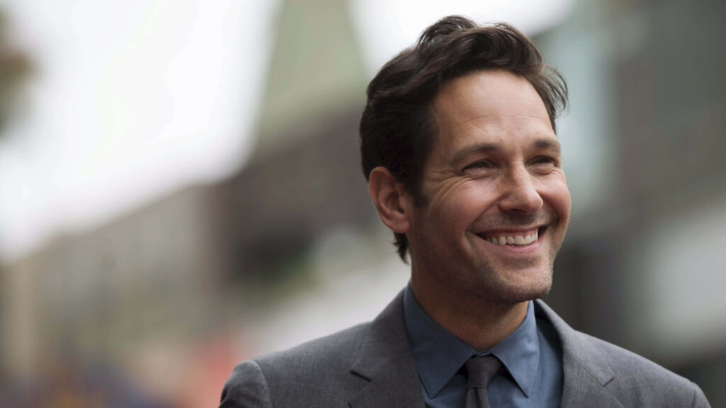 Portrait of Paul Rudd in a Gray Suit Desktop Wallpaper