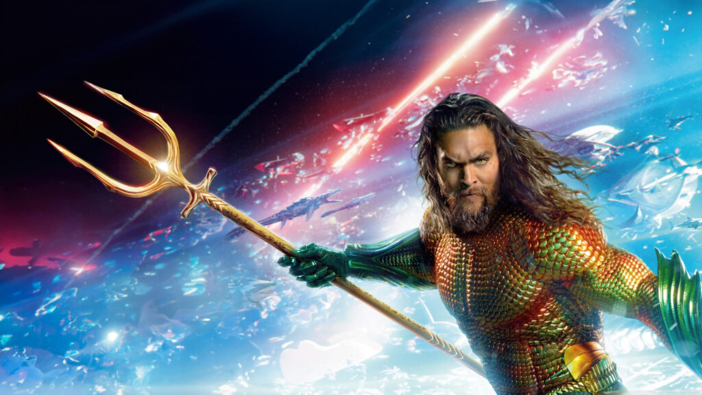 Aquaman Holding Golden Trident 4K Wallpaper