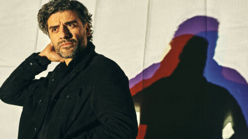 Oscar Isaac Stylish Portrait Studio Desktop Wallpaper