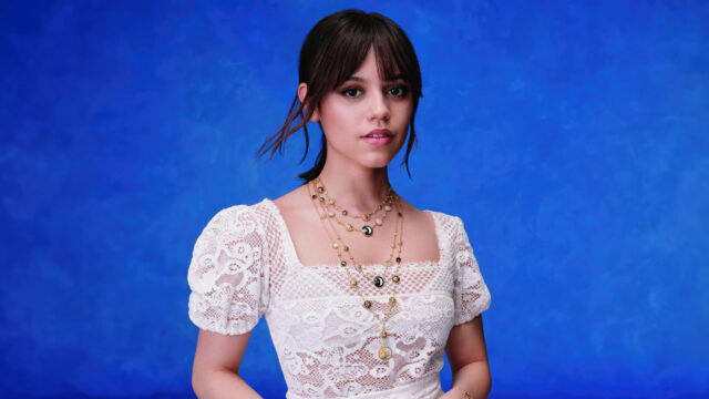 Jenna Ortega Elegant Lace Portrait Desktop Wallpaper