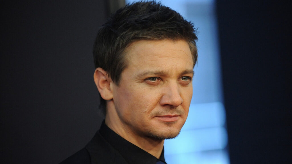 Portrait of Actor Jeremy Renner High Resolution Desktop Wallpaper