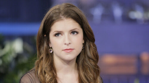 Anna Kendrick Medium Close-Up Portrait 4K Desktop Wallpaper