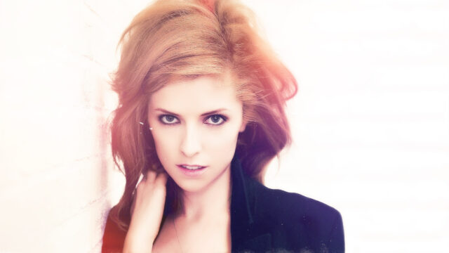 Anna Kendrick Portrait Photography 4K Desktop Wallpaper