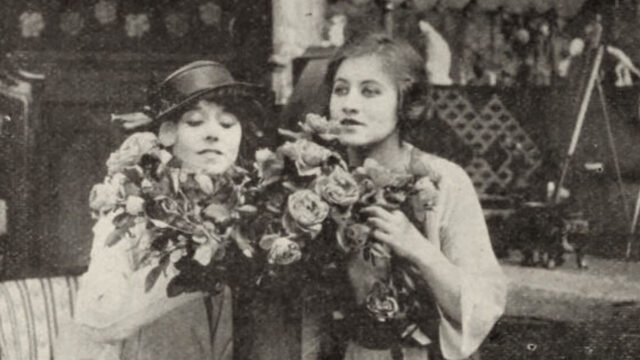 Vintage 1920s Cinematic Portrait Desktop Wallpaper