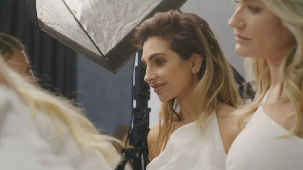 Three Women in White Attire Photoshoot Desktop Wallpaper