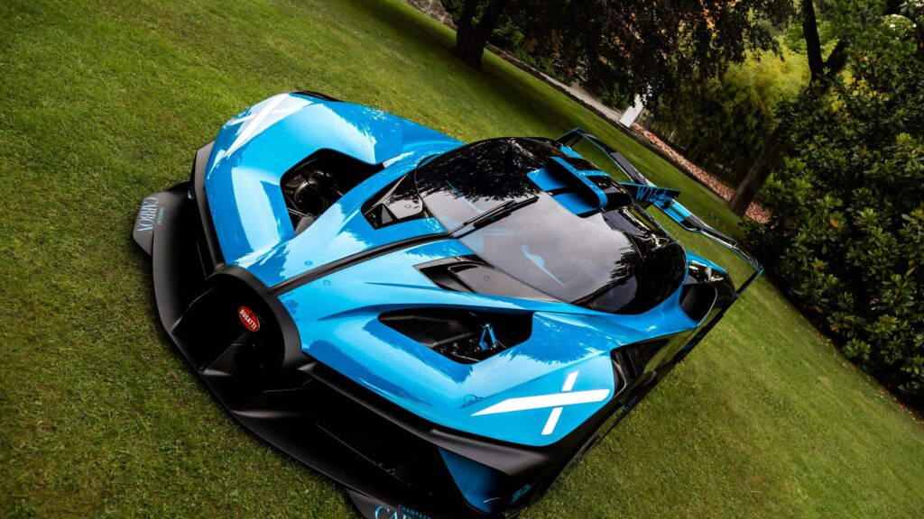 Stunning Blue Bugatti Bolide Track Car High-Res 4K Wallpaper